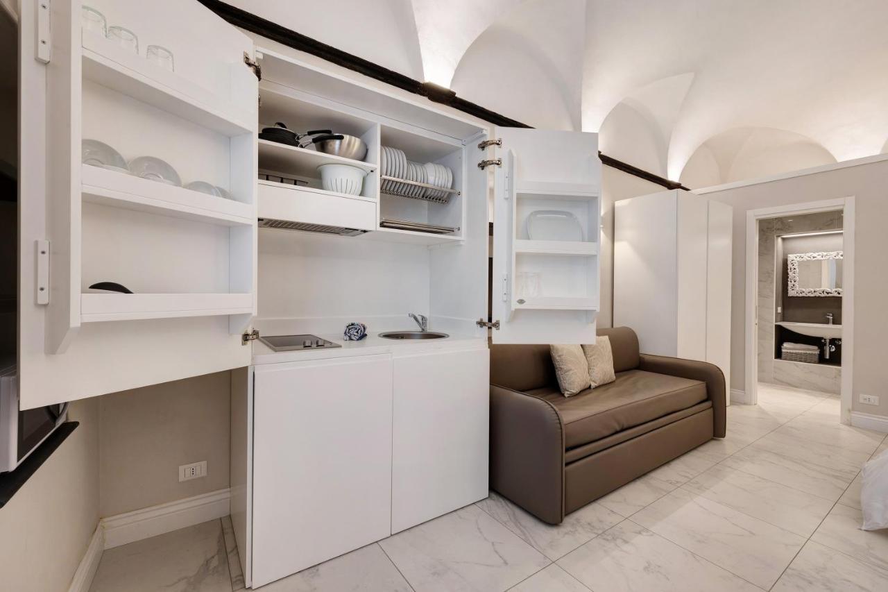 Suite Maribru アラッシオ エクステリア 写真